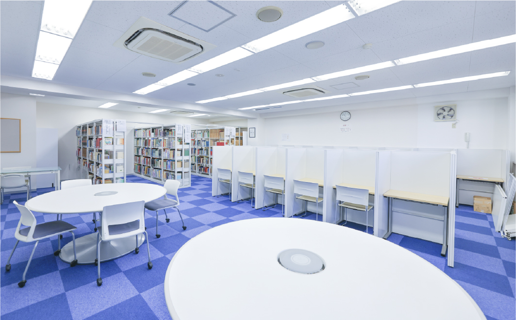 図書室（２号館）